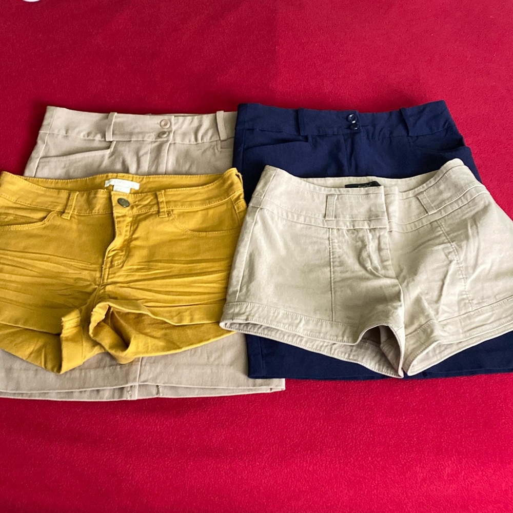 2 Papaya skirts & 1 Papaya shorts fit like XS. 1 H&M shorts fit like XS. All EUC